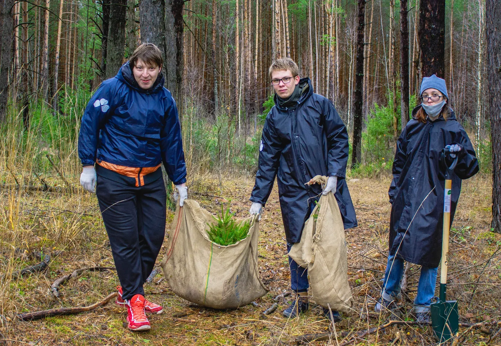 Волонтеры в работе 4