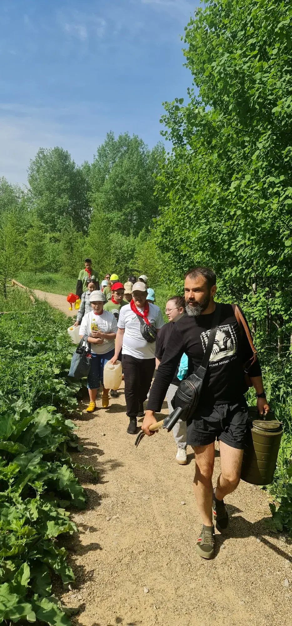 Волонтеры в работе 12